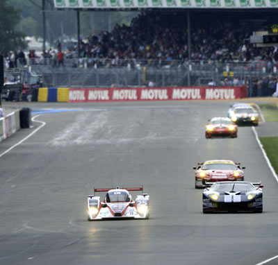 RML at Le Mans 2010. Fighting back. Photo: David Downes, Dailysportscar