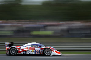 RML at Le Mans 2010. Fighting back. Photo: David Downes, Dailysportscar